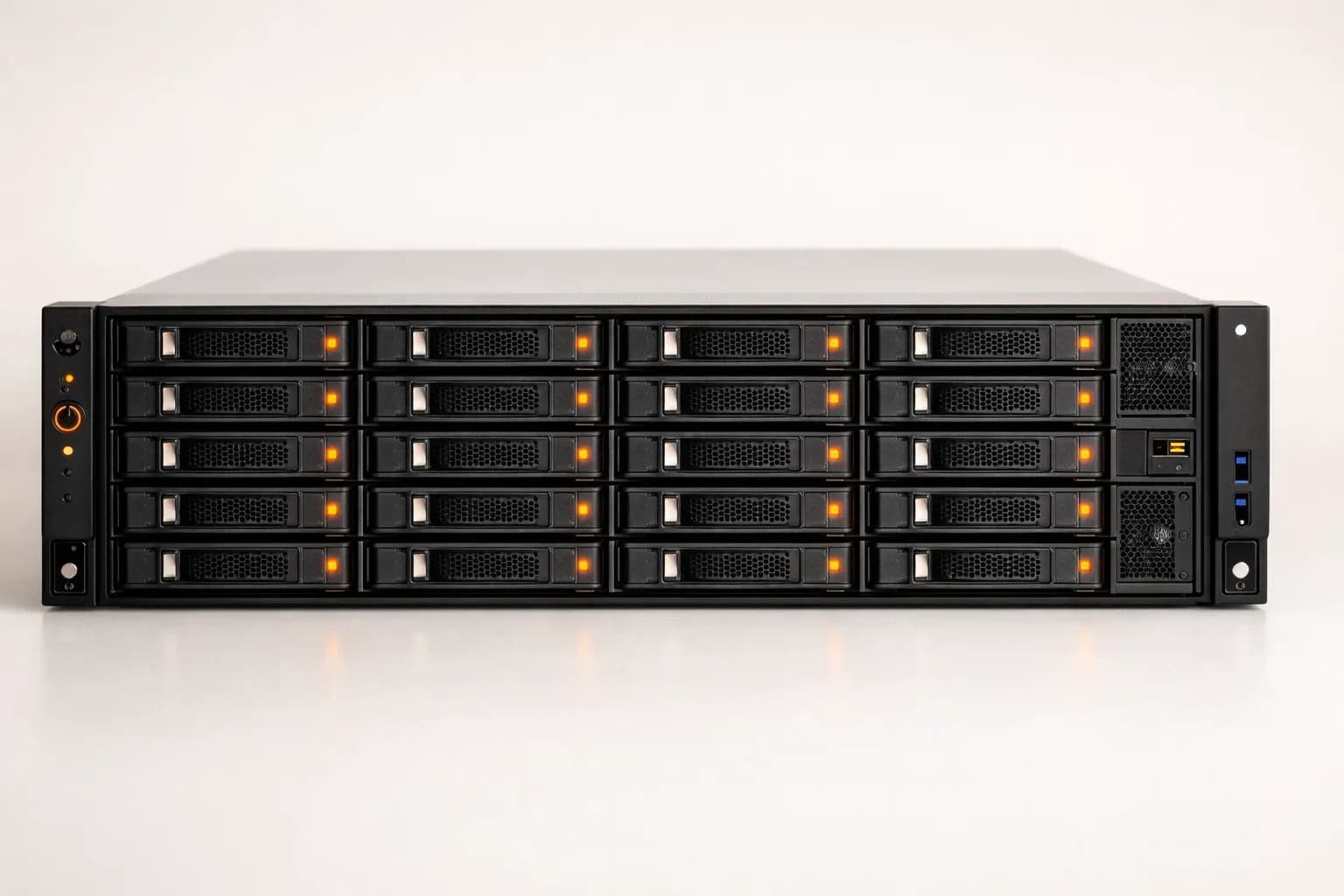 Asustor Lockerstor 24R Pro Gen2: профессиональное NAS-хранилище на AMD Ryzen 7 Pro для корпоративных задач